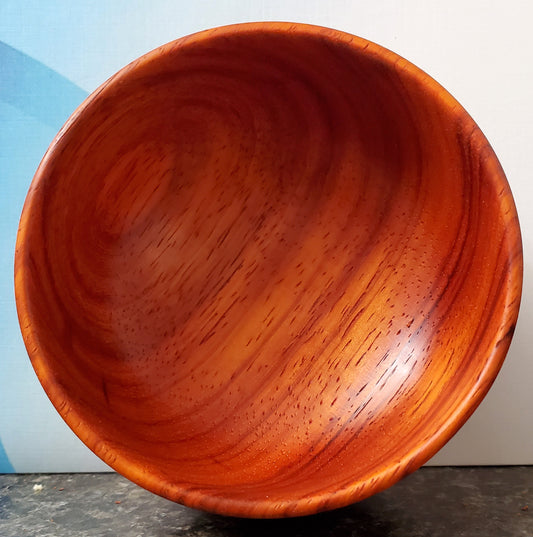 Bowl in African Padauk