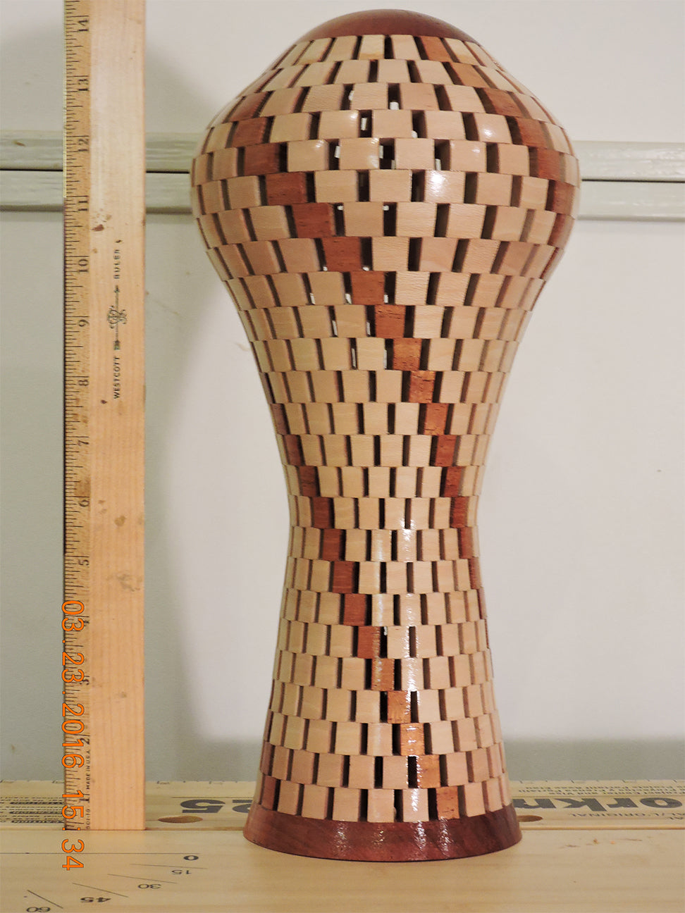 Segmented Lamp