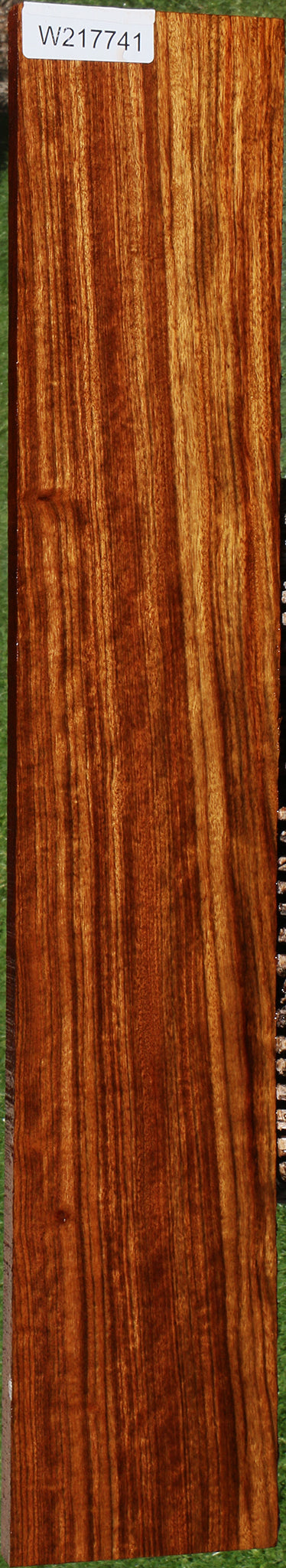 Extra Fancy Chechen Lumber